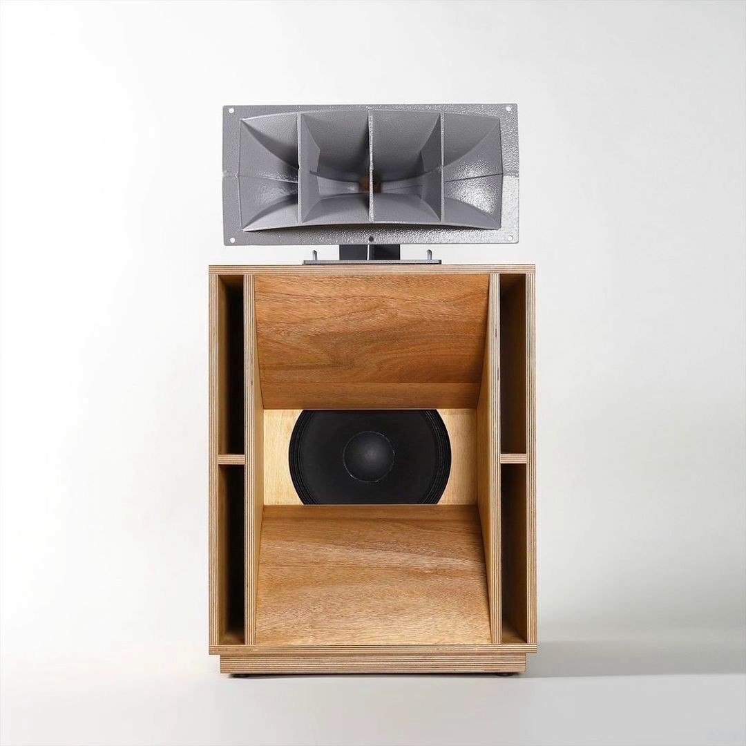 speaker4
